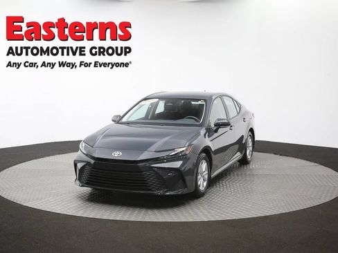 Used 2025 Toyota Camry LE FWD image 52