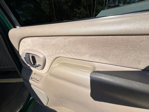 Used 1999 Chevrolet Silverado 2500 4x4 Crew Cab w/ Preferred Equipment Group 2 image 76