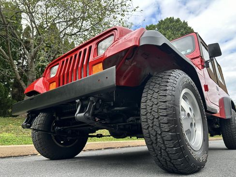 Used 1995 Jeep Wrangler Rio Grande AWD/4WD image 70