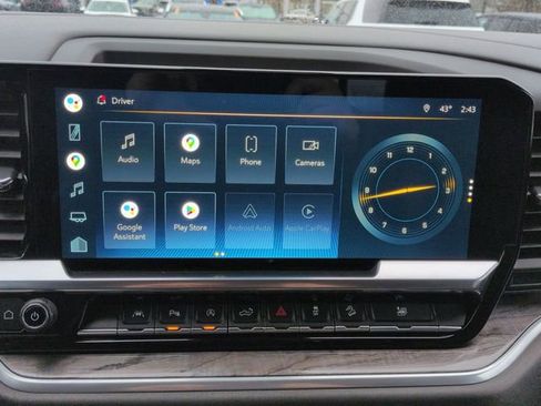 Used 2022 Chevrolet Silverado 1500 LTZ image 15