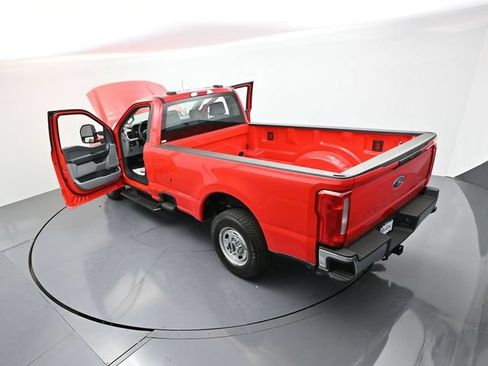 Used 2026 Ford F250 XL w/ XL Chrome Package RWD image 37