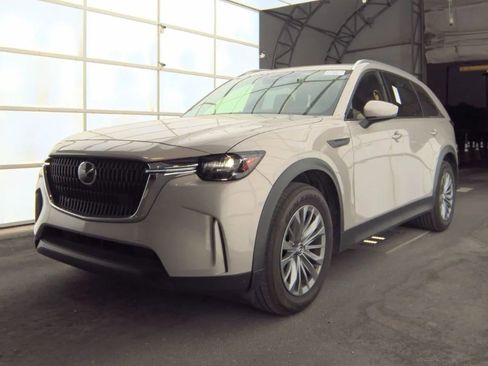 Used 2024 MAZDA CX-90 3.3 Turbo w/ Preferred Plus image 44