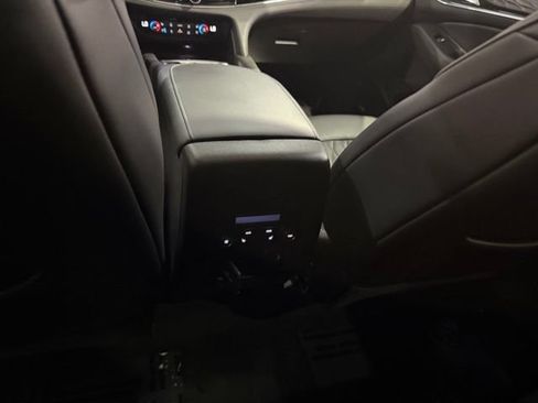 Used 2024 Buick Enclave Avenir w/ Avenir Technology Package AWD/4WD image 30