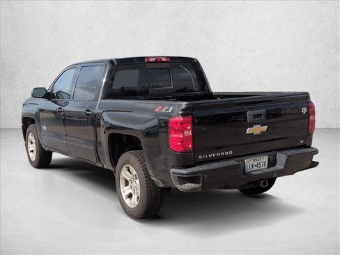 Used 2018 Chevrolet Silverado 1500 LT w/ Texas Edition AWD/4WD image 8