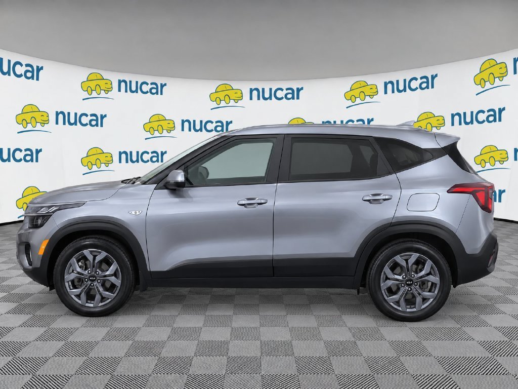 Used 2024 Kia Seltos LX AWD/4WD image 6