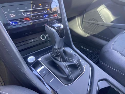 New 2026 Volkswagen Taos SE image 30