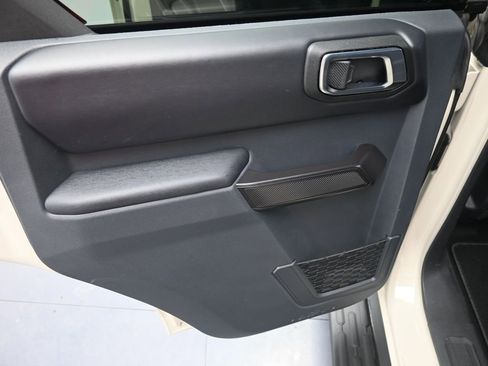 Used 2025 Ford Bronco Outer Banks image 24