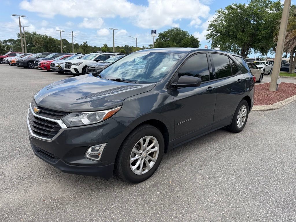 Used 2018 Chevrolet Equinox LS FWD image 12