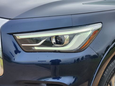 Used 2024 INFINITI QX80 Luxe RWD image 9