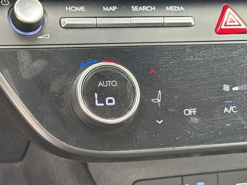 Used 2024 Hyundai Sonata SEL FWD image 20