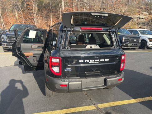 New 2025 Ford Bronco Sport Outer Banks w/ Outer Banks Tech Package+ image 8