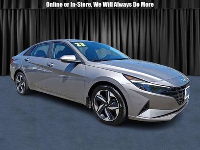 Certified 2023 Hyundai Elantra SEL w/ Convenience Package