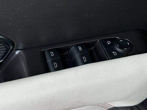 Certified 2024 GMC Canyon AT4X AWD/4WD image 12
