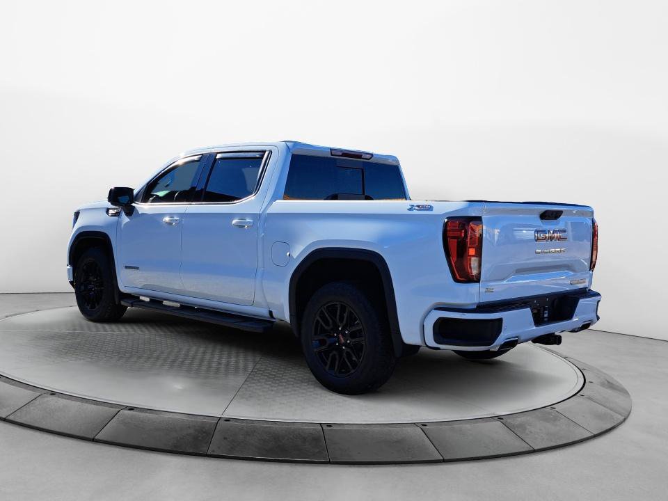 Used 2024 GMC Sierra 1500 Elevation w/ Elevation Premium Package AWD/4WD image 5