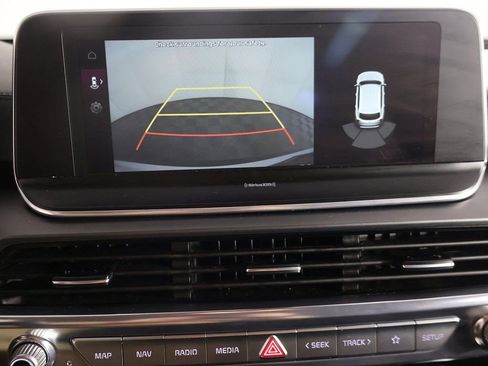 Used 2022 Kia Telluride LX image 44