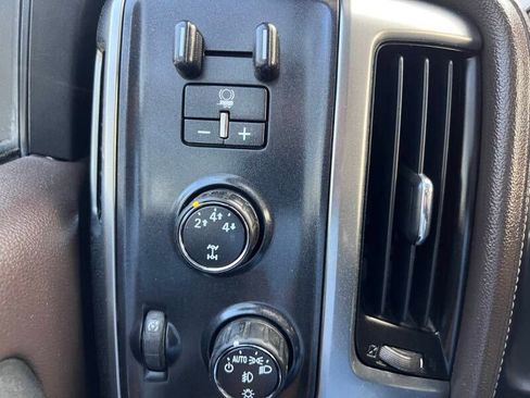 Used 2016 Chevrolet Silverado 2500 LTZ w/ LTZ Plus Package AWD/4WD image 16