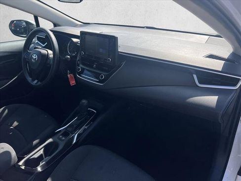 Certified 2022 Toyota Corolla LE image 19