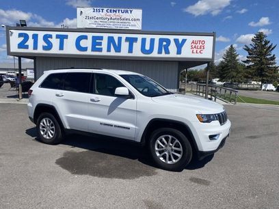 Used 2022 Jeep Grand Cherokee Laredo E