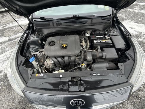 Used 2019 Kia Forte EX image 17