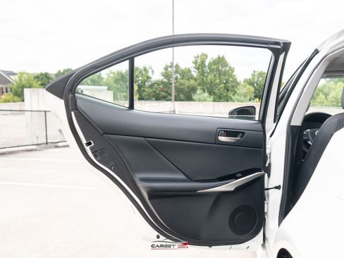 Used 2018 Lexus IS 300 AWD w/ Comfort Package image 46