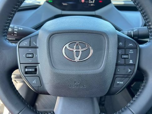 Certified 2024 Toyota Prius LE FWD image 17