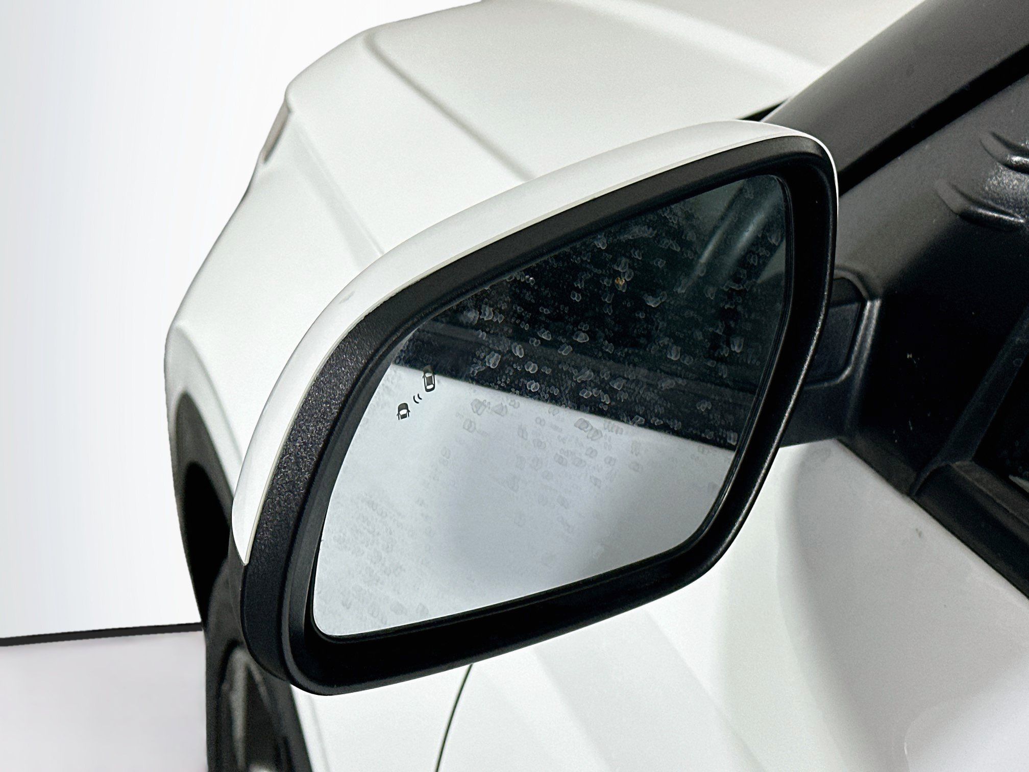 Used 2025 Hyundai Venue SEL FWD image 16