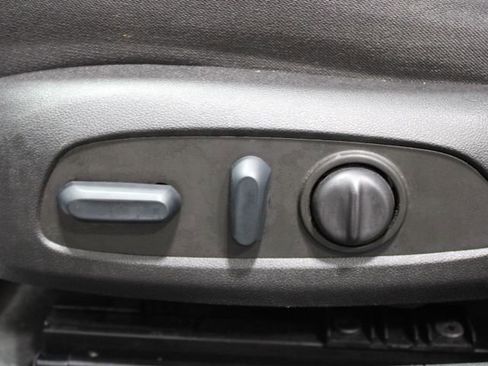 Used 2022 Chevrolet Malibu LT image 18