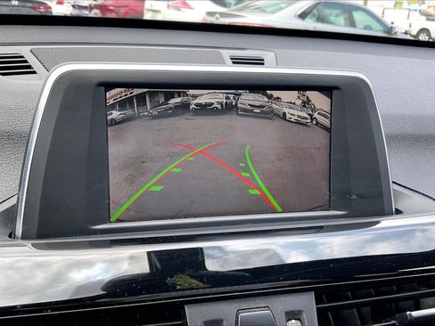 Used 2017 BMW X1 xDrive28i w/ Premium Package AWD/4WD image 21