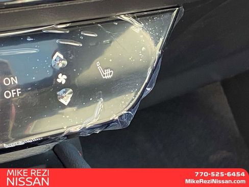 New 2026 Nissan Kicks SR w/ SR Premium Package image 17