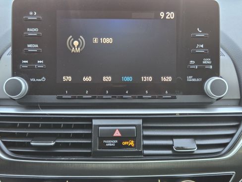 Used 2020 Honda Accord LX image 13