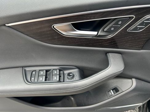 Certified 2023 Audi Q8 Premium Plus AWD/4WD image 32