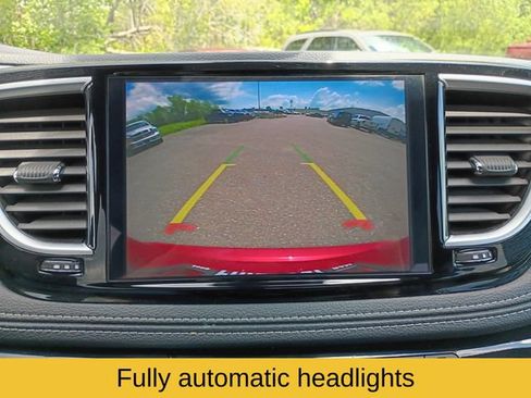 Used 2026 Chrysler Pacifica Limited w/ S Appearance Package FWD image 16