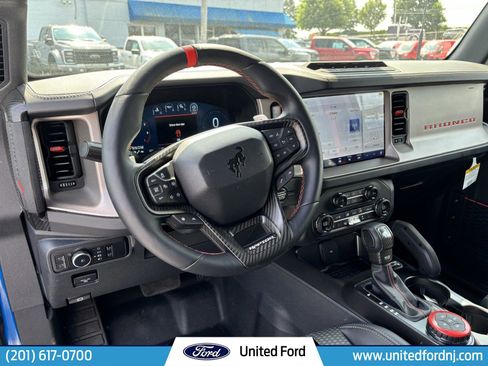 Used 2024 Ford Bronco Raptor AWD/4WD image 11