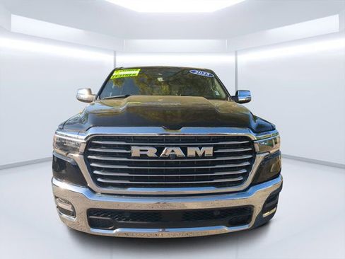 Used 2025 RAM 1500 Laramie AWD/4WD image 8