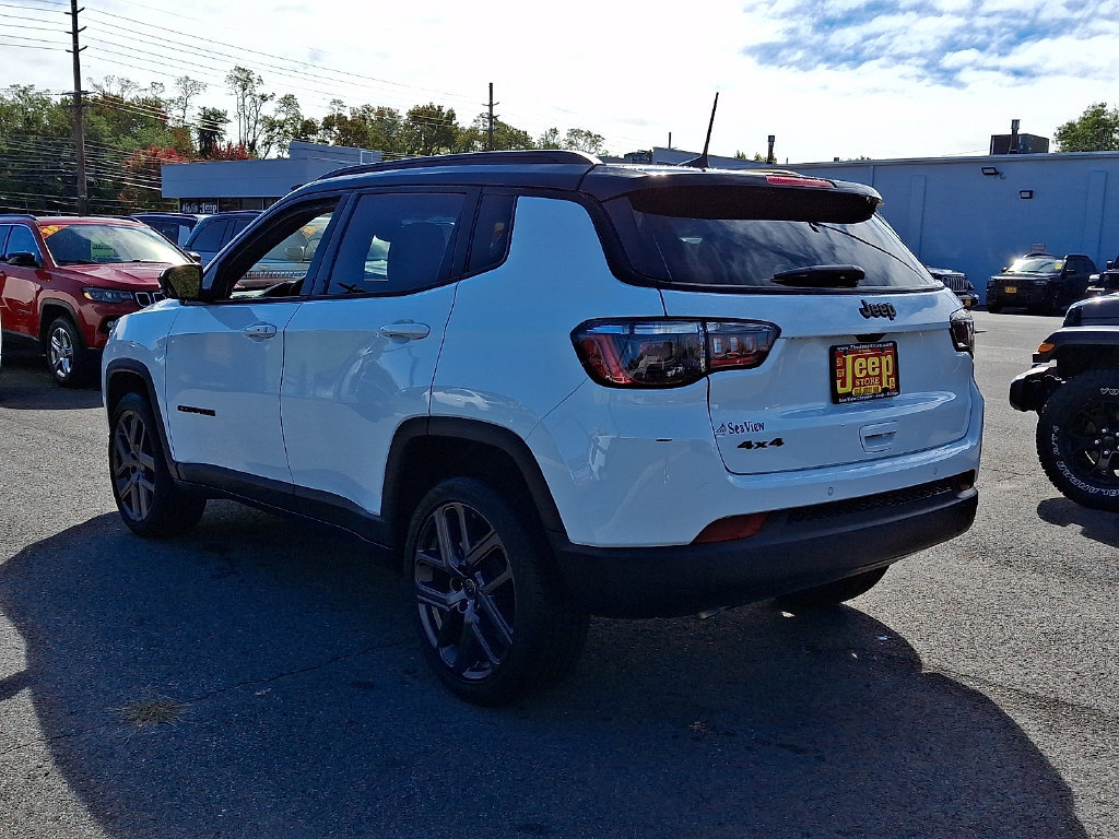 Certified 2026 Jeep Compass Limited AWD/4WD image 4
