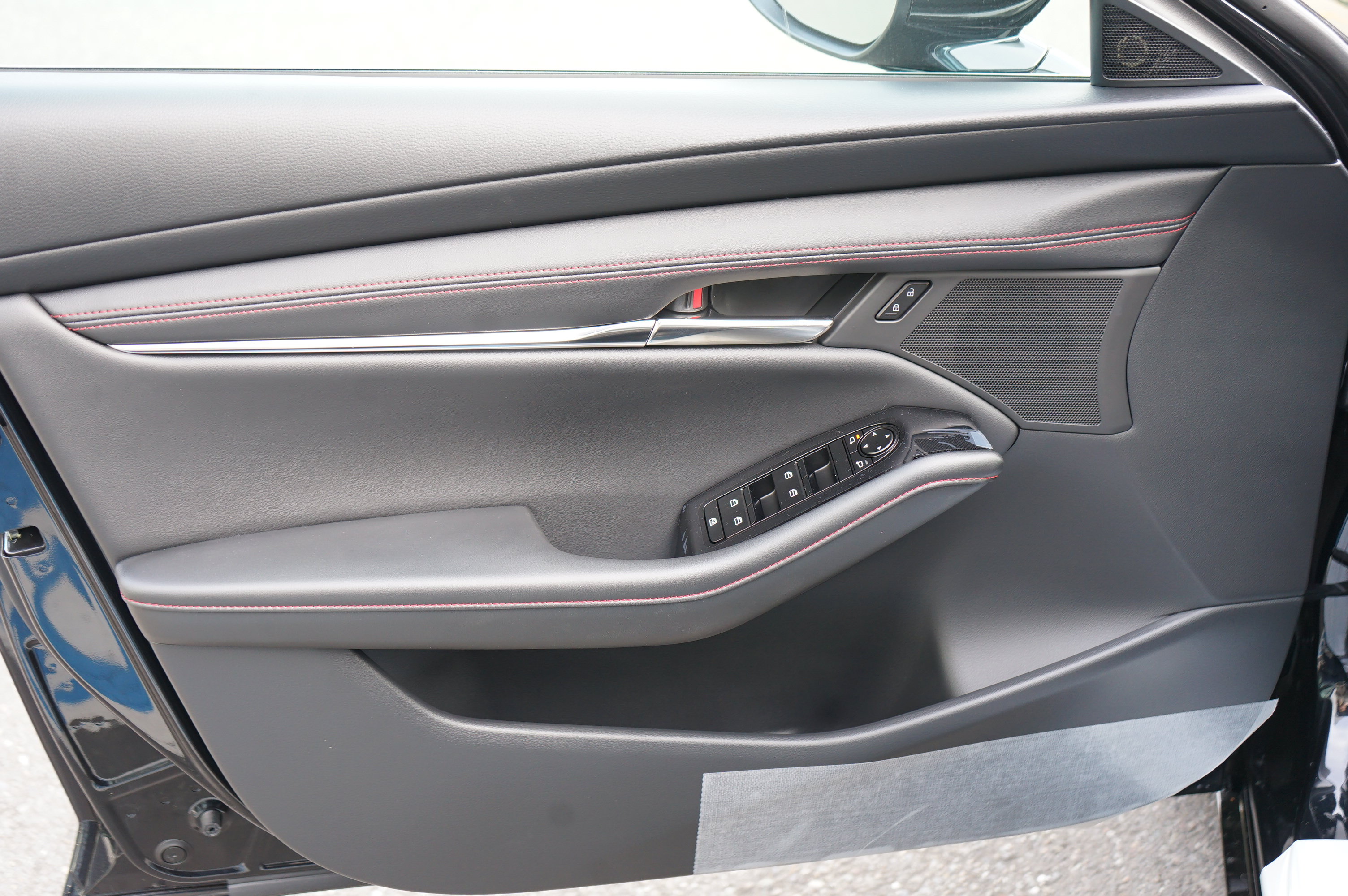 New 2026 MAZDA MAZDA3 Carbon AWD/4WD image 13