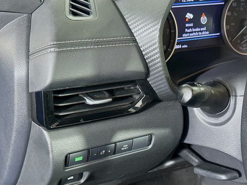 Used 2024 Nissan Sentra SV FWD image 16