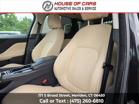 Used 2017 Jaguar F-PACE Premium AWD/4WD image 38