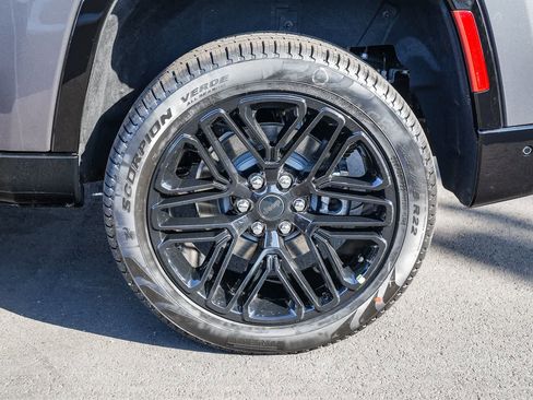 New 2026 Jeep Grand Wagoneer Limited image 10