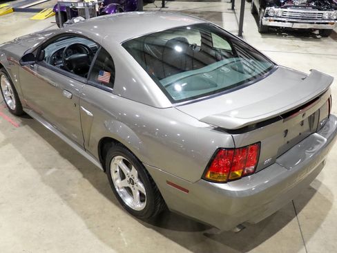 Used 2001 Ford Mustang Cobra image 16