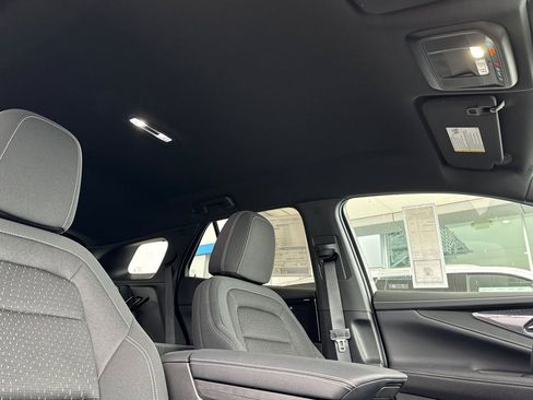 New 2025 Chevrolet Blazer EV LT image 17