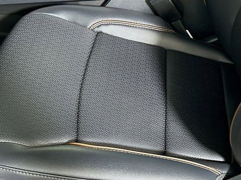 New 2025 Ford F150 Lariat w/ Equipment Group 502A High image 21