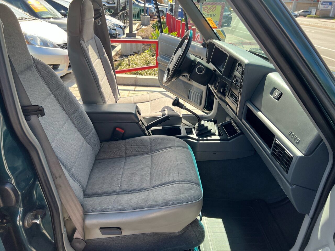 Used 1996 Jeep Cherokee 4WD 4-Door image 48