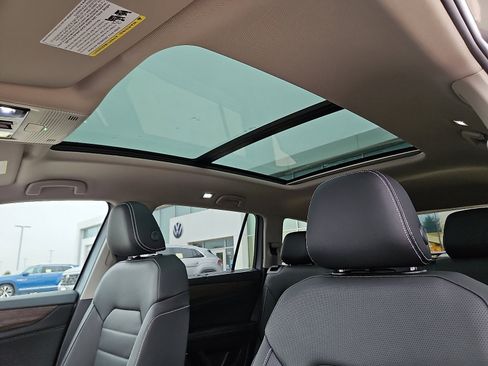 New 2026 Volkswagen Atlas SEL image 14