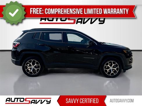 Used 2024 Jeep Compass Limited image 8