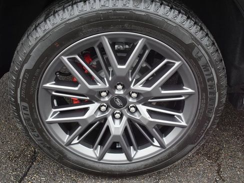 Used 2025 Ford Expedition Platinum w/ Stealth Performance Package image 59