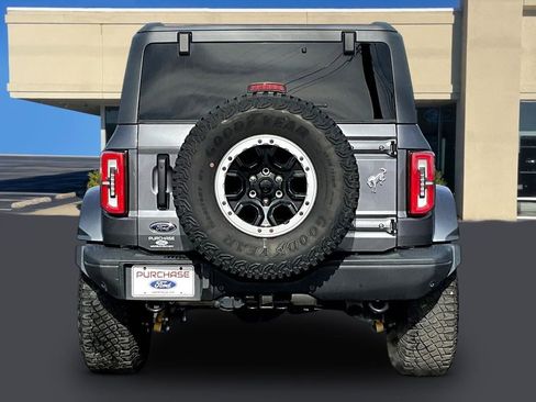 Used 2022 Ford Bronco Badlands image 5