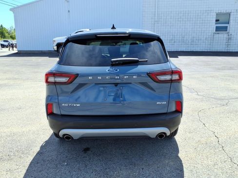Used 2024 Ford Escape Active w/ Tech Pack #1 AWD/4WD image 9