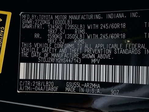 Used 2017 Toyota Highlander XLE image 31