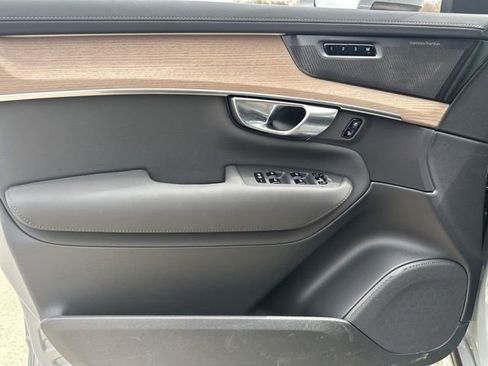 New 2026 Volvo XC90 B6 Plus w/ Protection Package Premier image 13